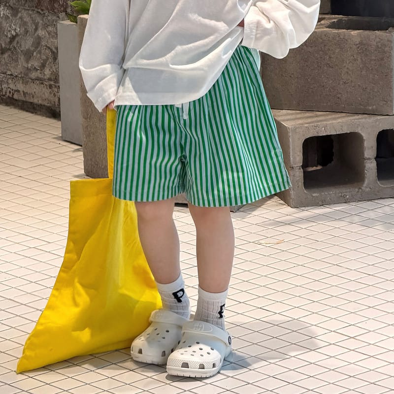 【KID】ストライプ柄ウエストゴムコットンハーフパンツ