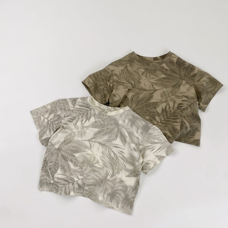 【KID】シャドウリーフ総柄プリント半袖Tシャツ