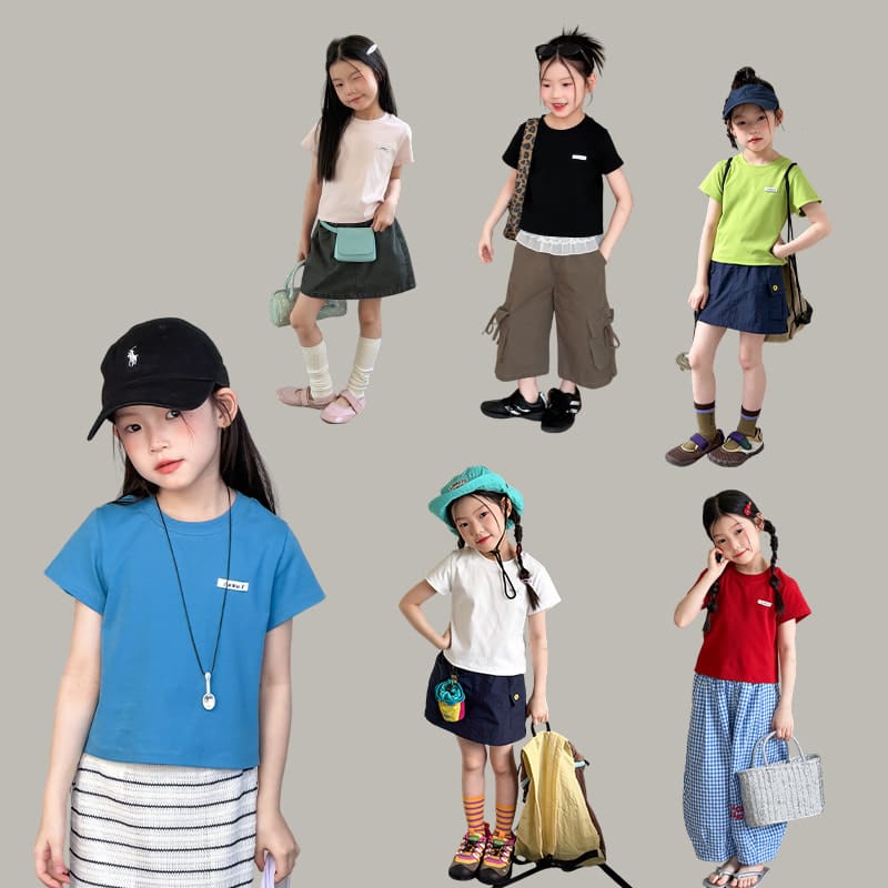 【KID】シンプルワンポイントラベル半袖Tシャツ