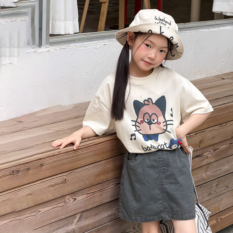 【KID】キャットプリント立体モチーフ半袖Tシャツ