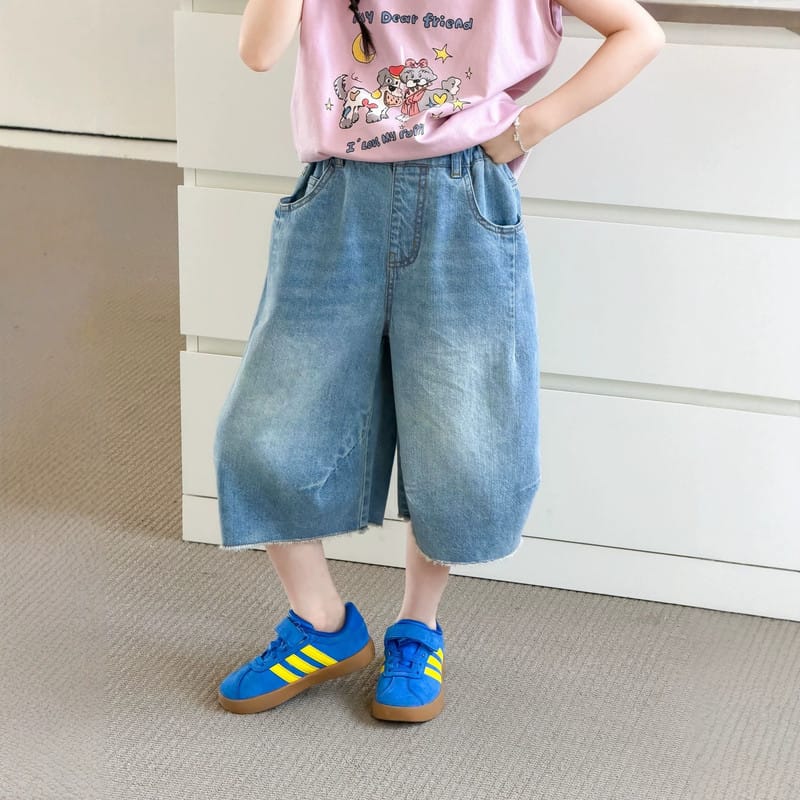 【KID】ウォッシュ加工ヴィンテージ風カットオフデニムクロップドパンツ