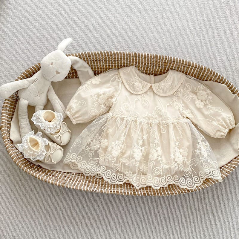 【BABY】フラワー刺繍チュールドレスロンパース