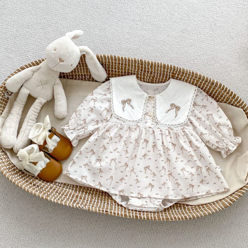 リボン刺繍襟付きワンピース風ロンパース