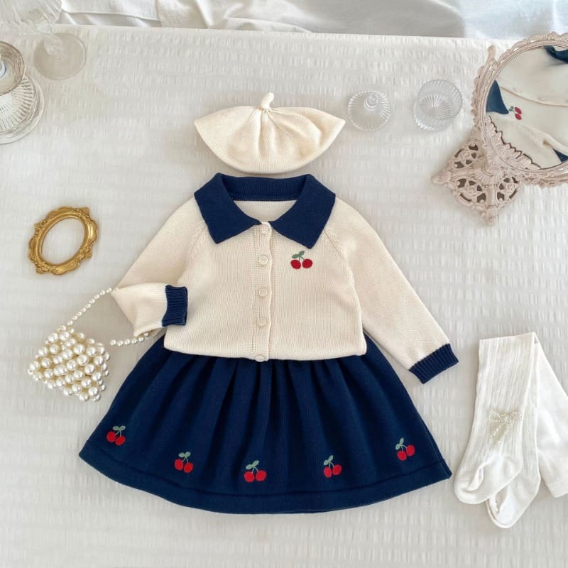 チェリー刺繍襟付きニットカーディガンスカートセット