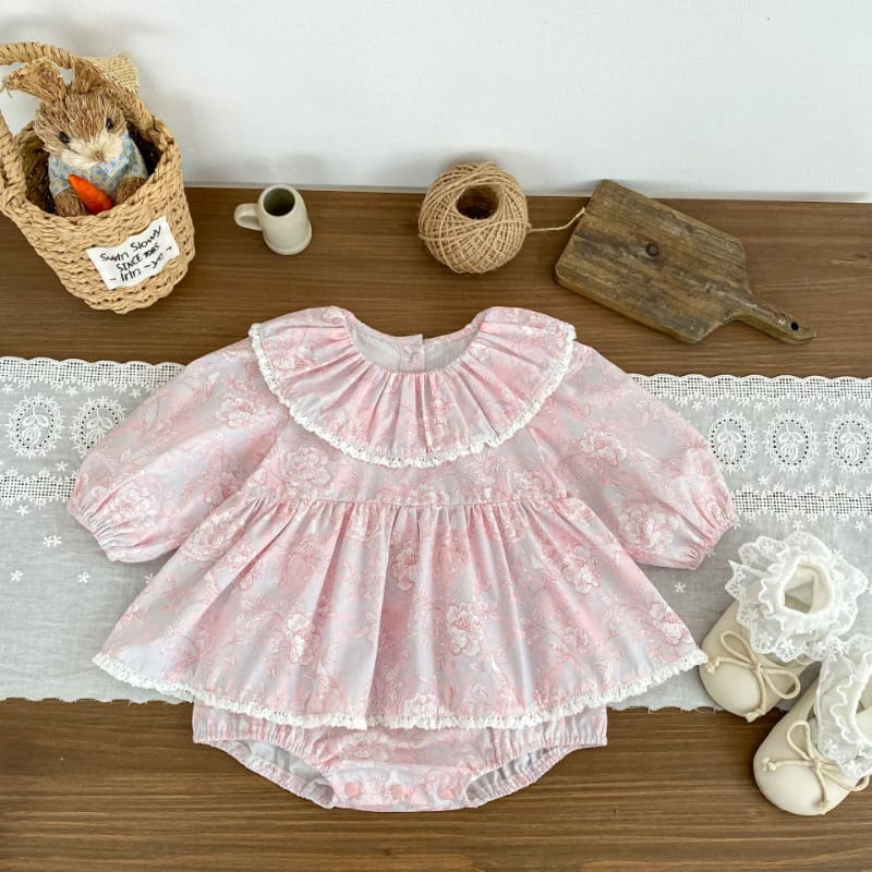 【BABY】チェリーブロッサム小花柄フリル長袖ロンパース