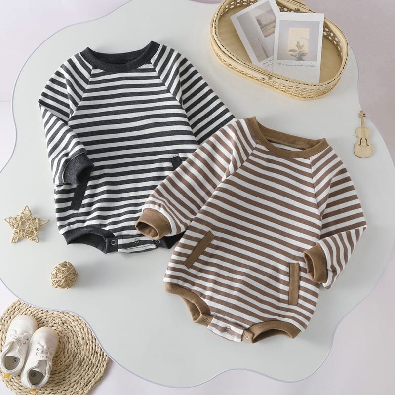 【BABY】ストライプラグラン長袖ロンパース
