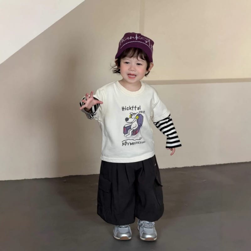 ストライプ袖切り替えプリントTシャツパンツセットアップ