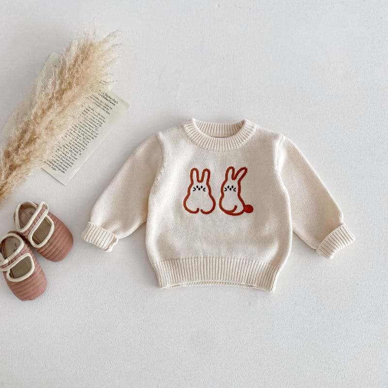 まるまるうさぎ刺繍入り長袖ニットプルオーバー