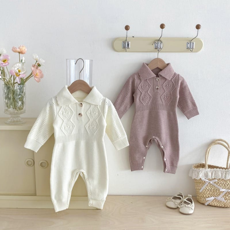 【BABY】襟付き長袖ケーブル編みニットロンパース