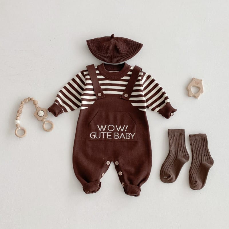 【BABY】ボーダー重ね着風くまニットロンパース