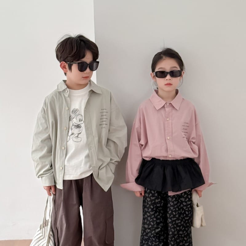 【KID】英字プリントシンプル長袖カラーシャツ