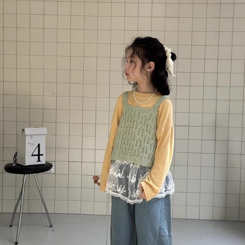 パステル長袖Tシャツニットベストセット