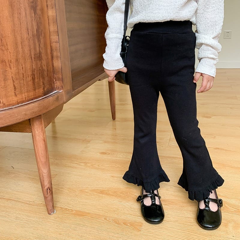 【KID】リブ裾花びらフリルフレアロングパンツ