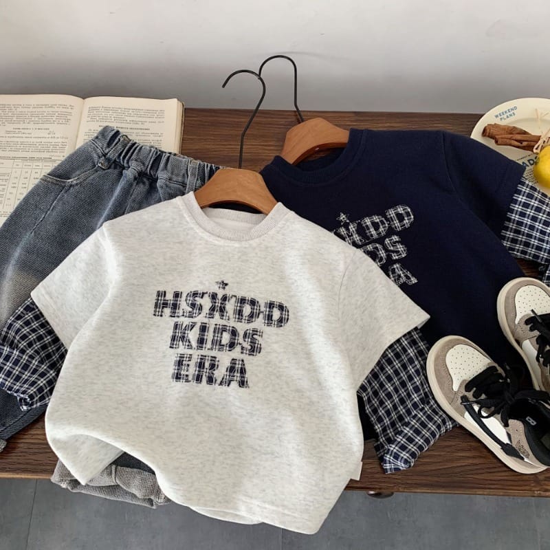 チェックレタリングレイヤード風長袖Tシャツ
