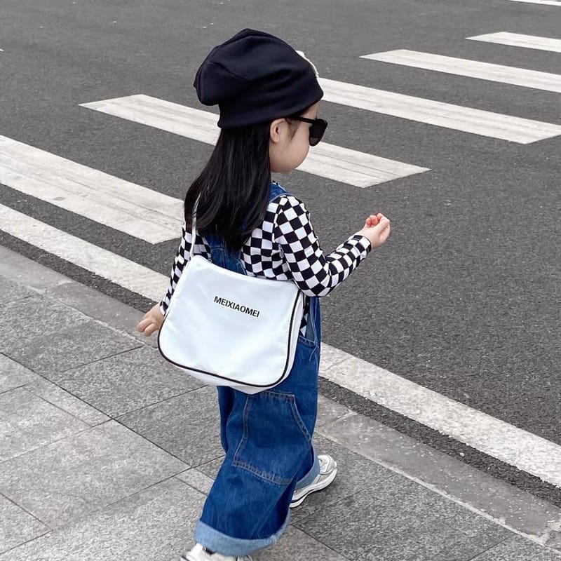 チェックTシャツデニムサロペットセットアップ