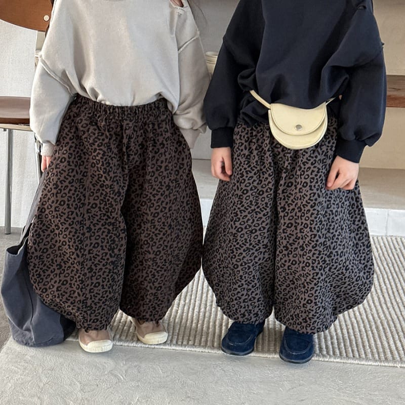 【KID】レオパード柄バルーンワイドパンツ
