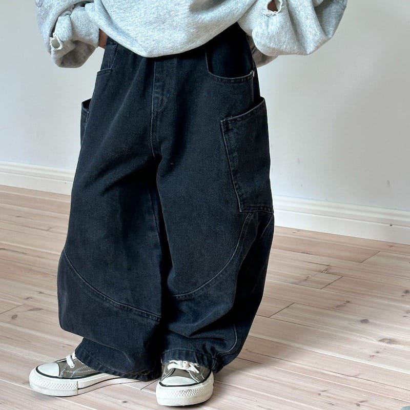 【KID】ルーズフィットワイドカーブデニムパンツ
