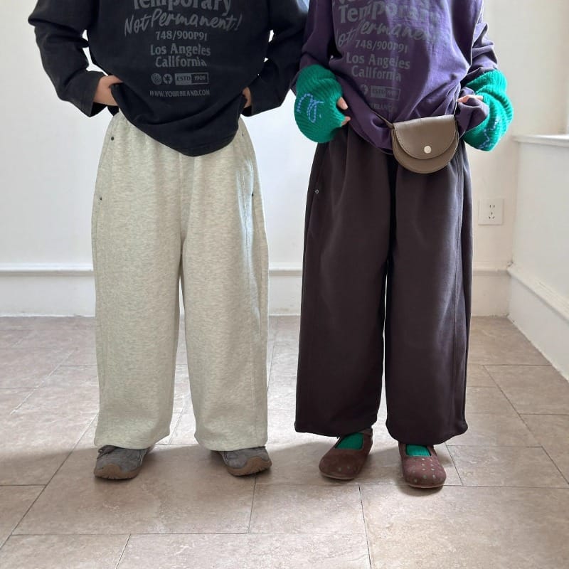 ムードライトウエストゴムストレートスウェットパンツ