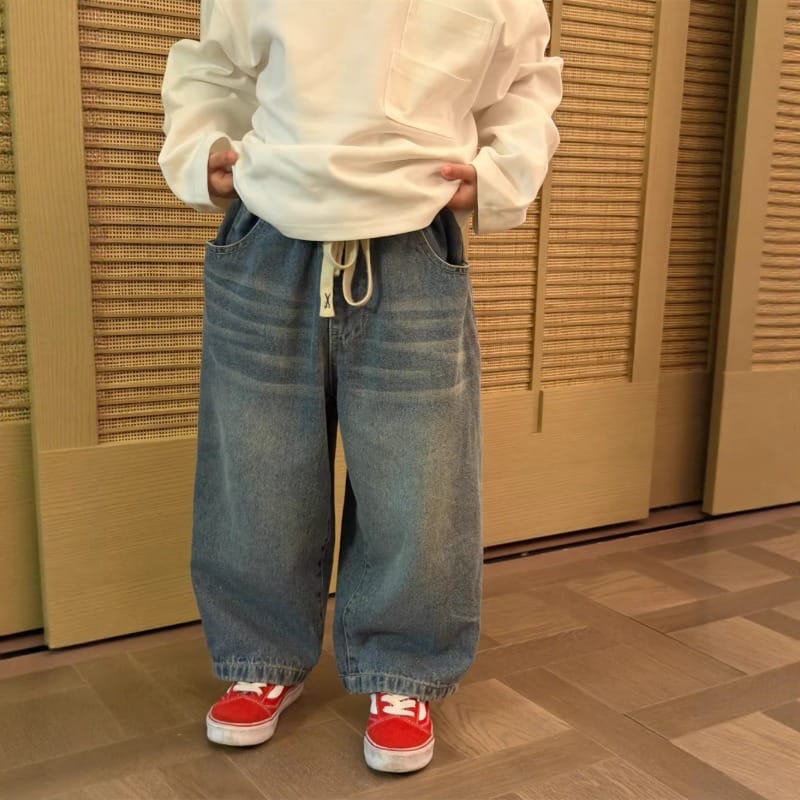 【KID】サンドウォッシュヒゲ加工デニムロングパンツ