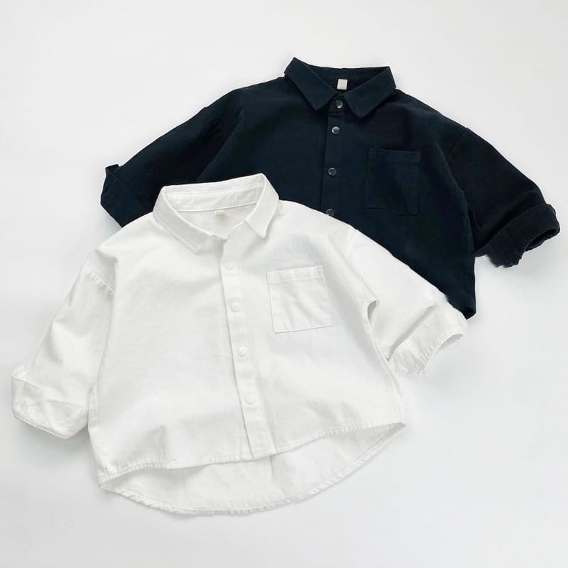 【KID】ベーシック無地長袖レギュラーカラーシャツ