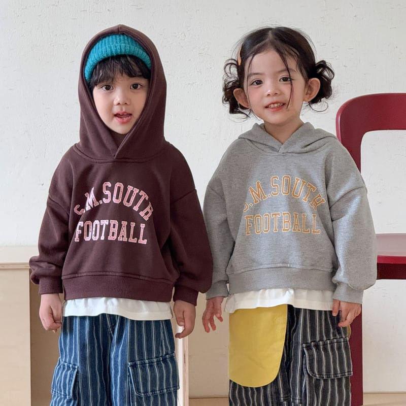 【KID】フットボール英字ロゴフードTシャツ
