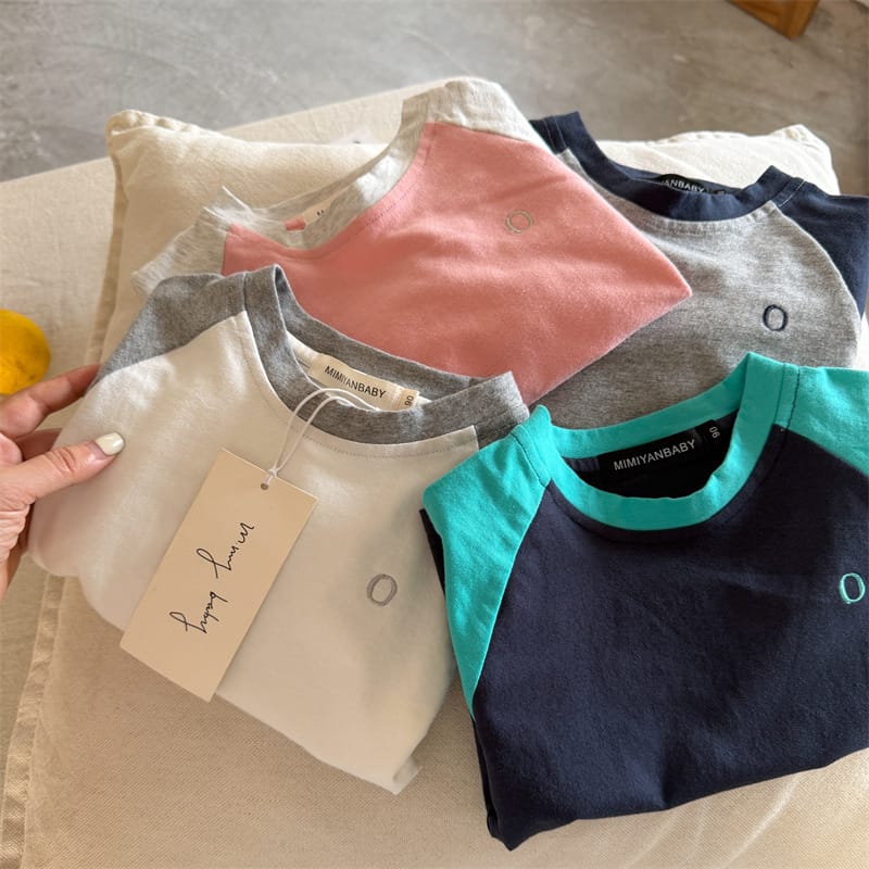 【KID】ワンポイント刺しゅうラグラン長袖Tシャツ