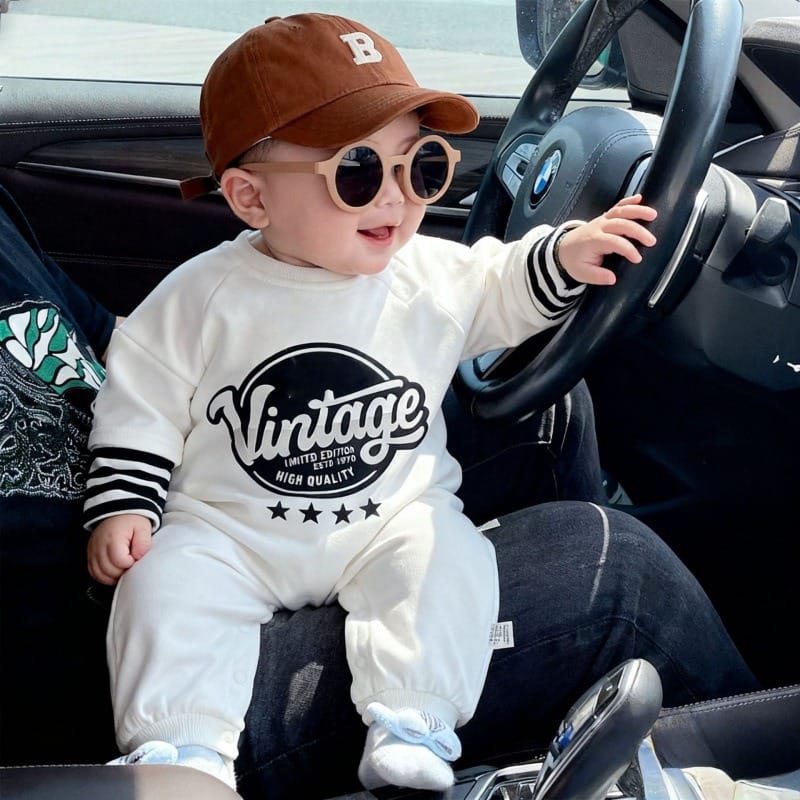 【BABY】ビンテージピースロゴプリント長袖ロンパース