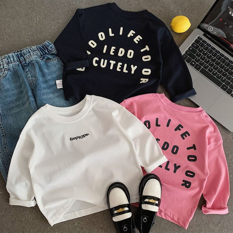 【KID】英字ロゴキュート長袖Tシャツ