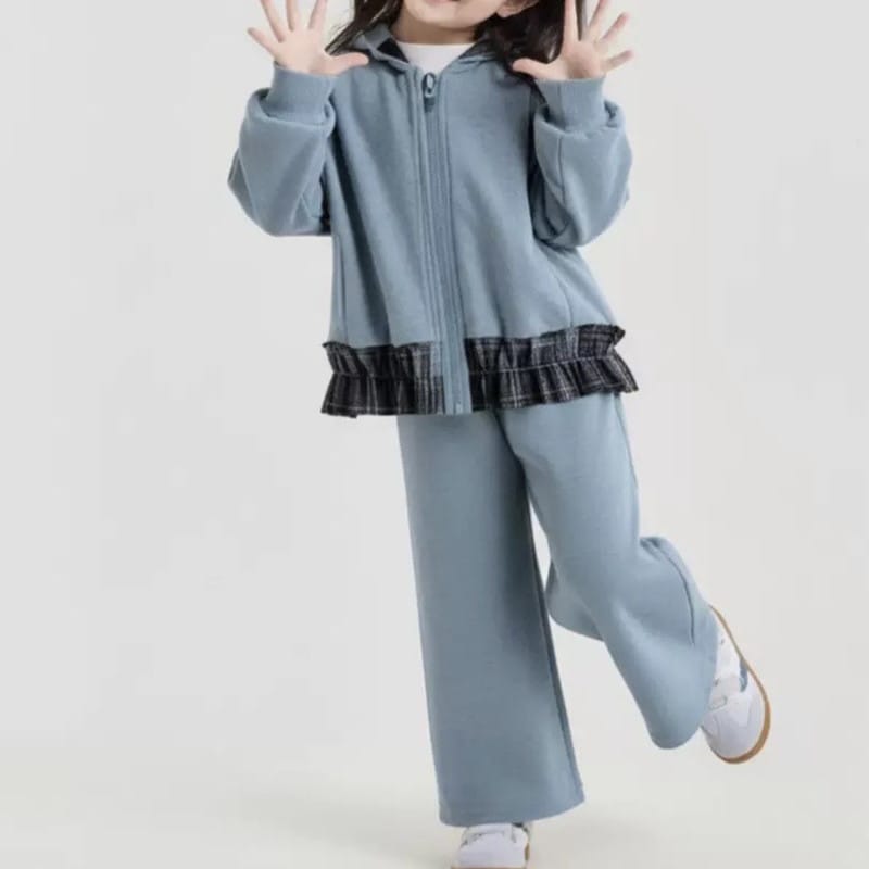 フリル裾ジップパーカーワイドパンツセットアップ