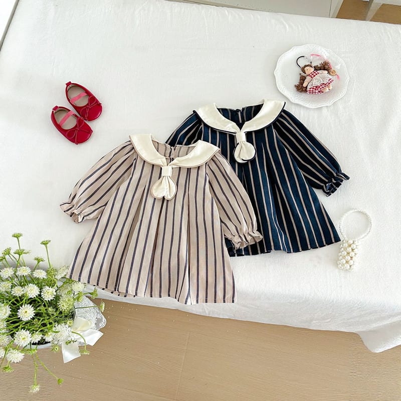 【BABY】プレッピー風女児プリンセス秋ワンピース