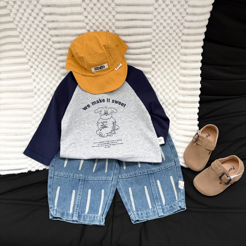 ラグラン配色いぬ英字プリント長袖Tシャツ